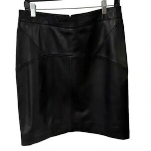 Whistles  Women’s Black Leather Skirt Short Zips Up Back. Size US 10 EU 42